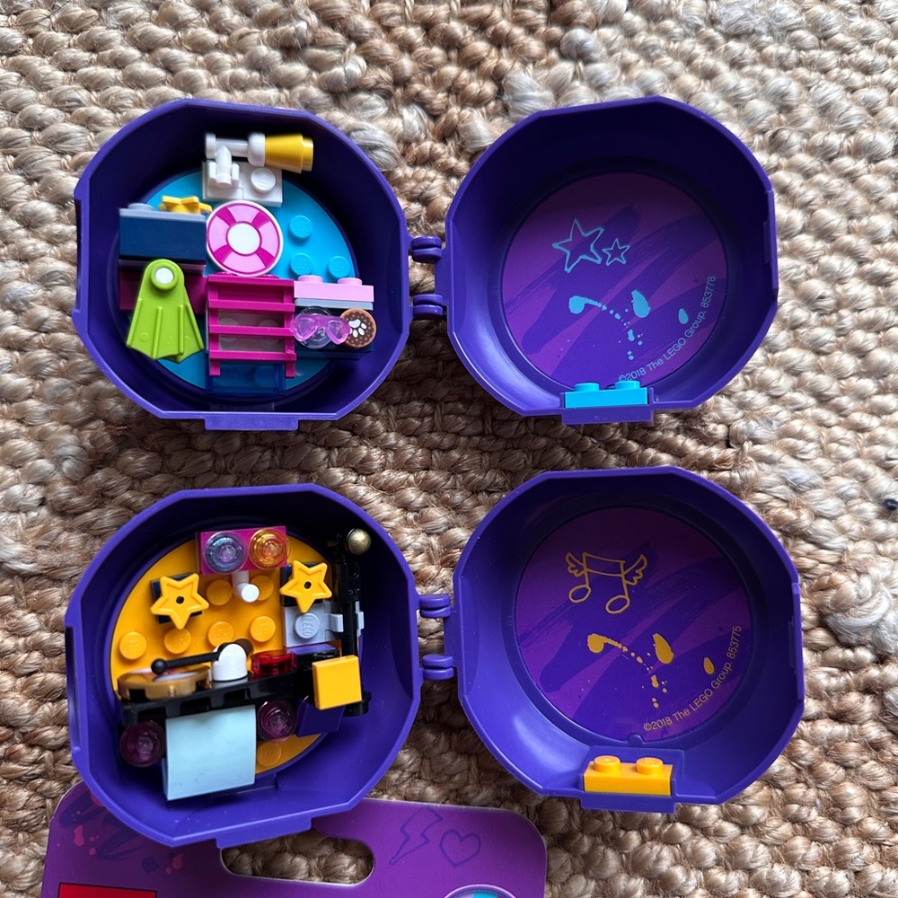 LEGO Friends Pod Play Set - Picture 2 of 5
